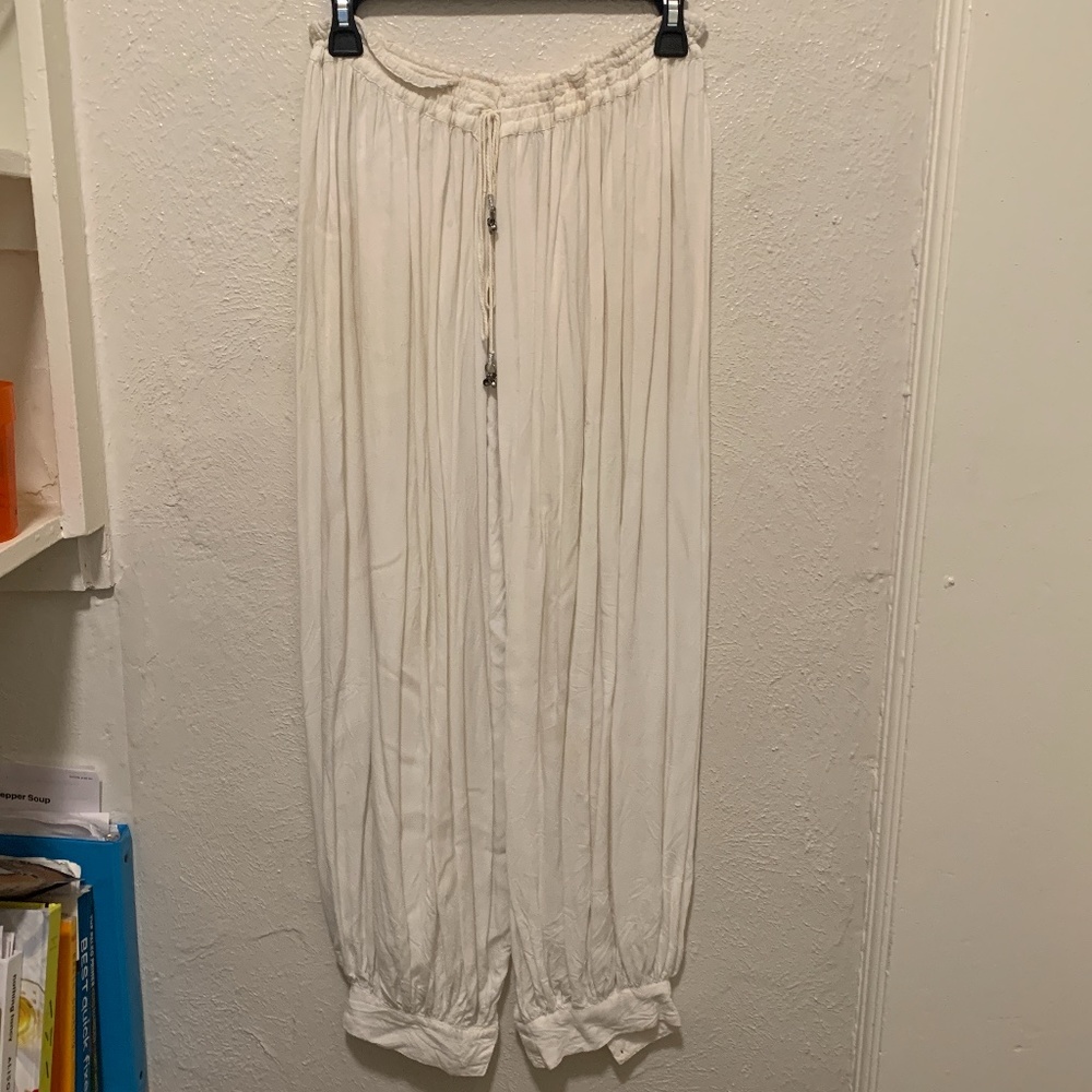 VINTAGE Made in India White Flowy Pants